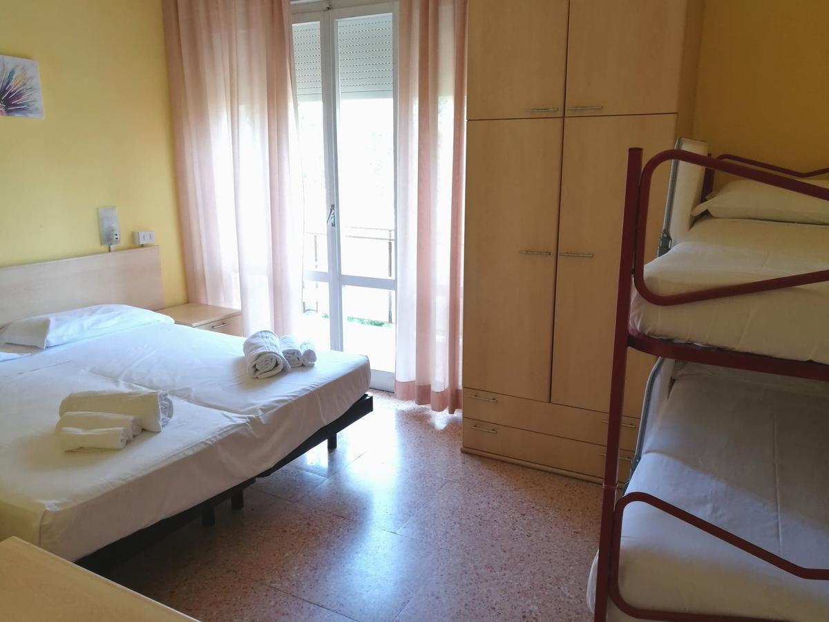 Hotel Ninfea Cervia Exterior foto