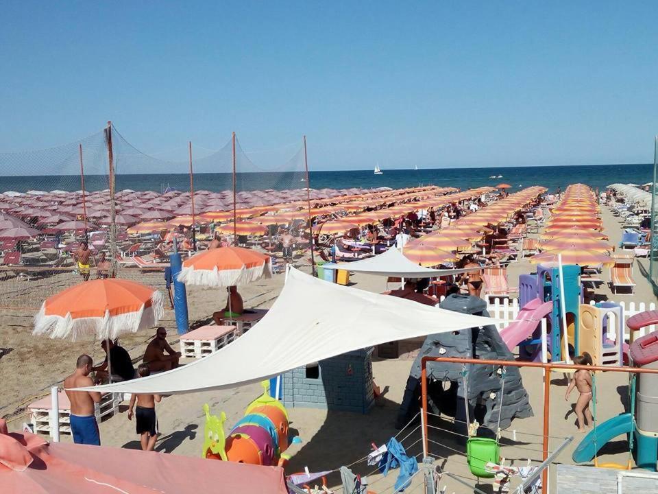 Hotel Ninfea Cervia Exterior foto